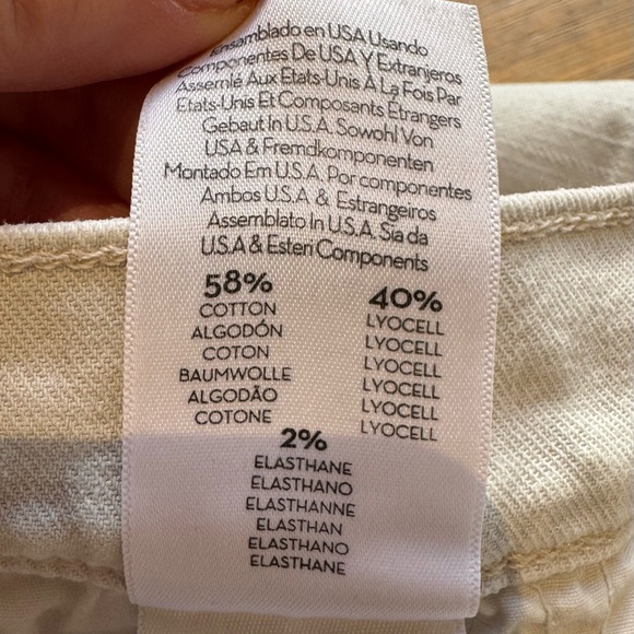 MOTHER: The Weekender Sneak in Chalk it Up.  Size 33 - Picture 14 of 16